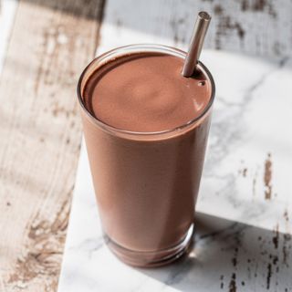 Creamy Magnesium-Packed Chocolate Shake